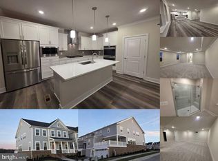 6600 Queensbury St, Middle River, MD 21220