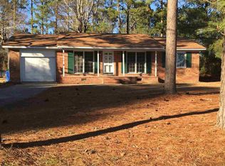 511 Lakewood Dr, Jacksonville, NC 28546