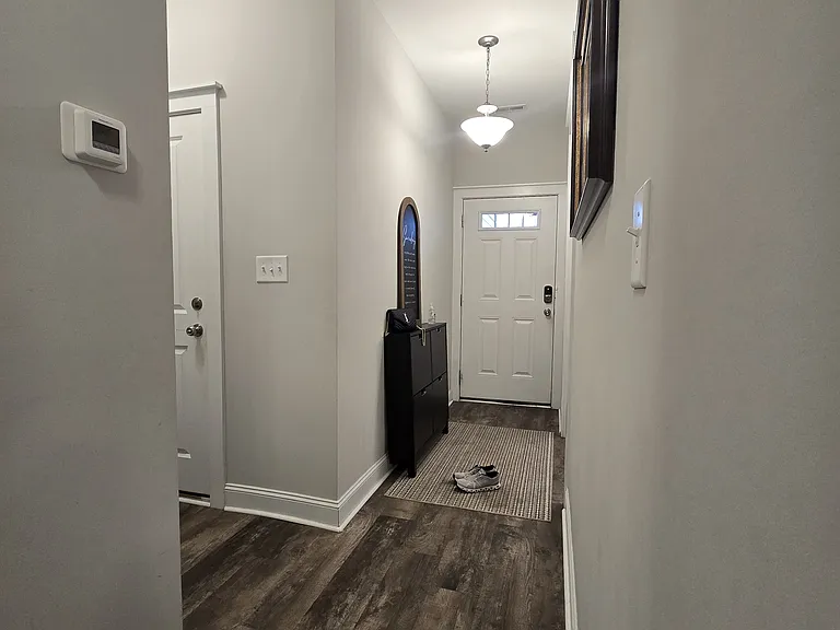 1815 Fox Den Way #4 — Photo 2