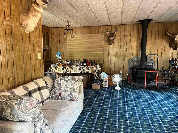 4th image of 620 Wisner Rd