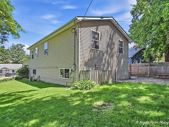 2nd image of 24903 W Oak Ave
