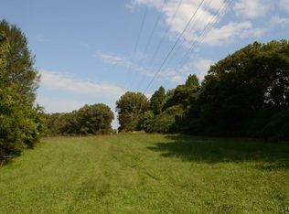 Kingtown St, Mc Caysville, GA 30555