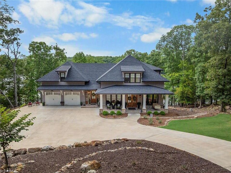 1st image of 1818 Rocky Cove Ln
