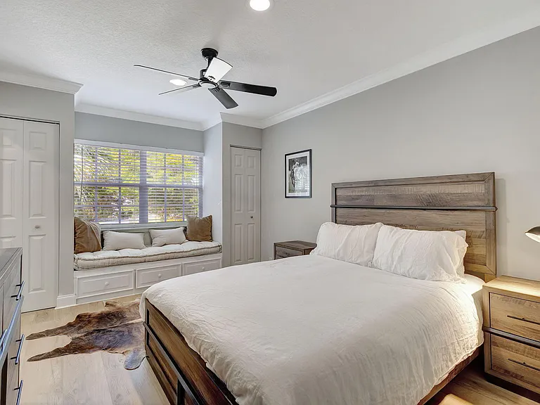 11839 Pebblewood Dr — Photo 39