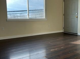 1518 Chartiers Ave APT 2A, Mc Kees Rocks, PA 15136