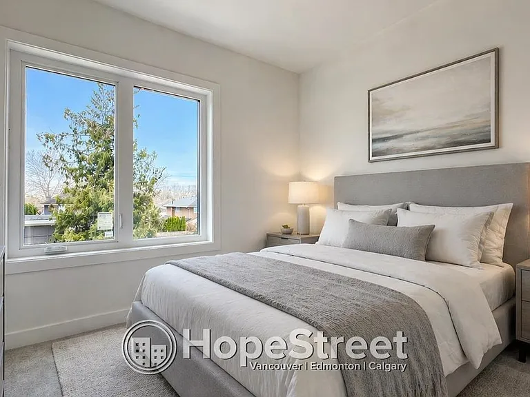 22348 48th Ave #3 — Photo 2