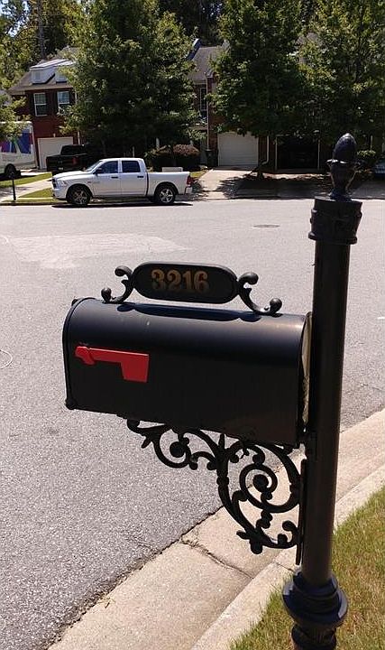 1st image of 3216 Glenloch Pl