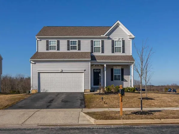 202 Autumn Leaves Way, Johnstown, OH 43031