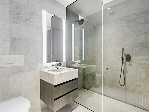 130 William Street image 5 of 12