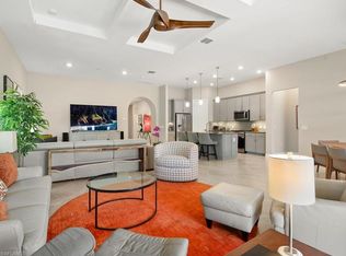 7225 Wilton DR, NAPLES, FL 34109
