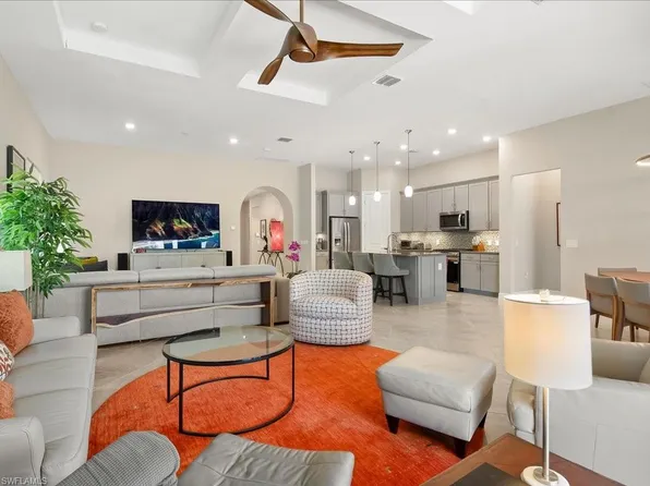 7225 Wilton DR, NAPLES, FL 34109