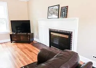 300 N College Ave — Photo 10