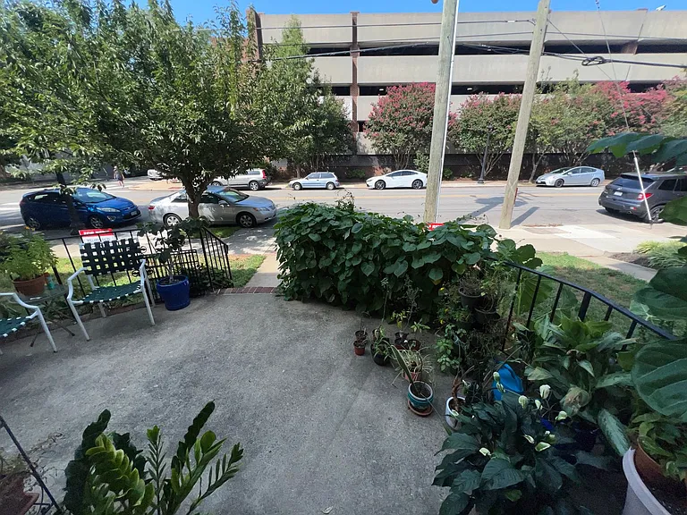 2623 Floyd Avenue — Photo 6