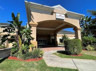 8303 Palm Pkwy #100, Orlando, FL 32836