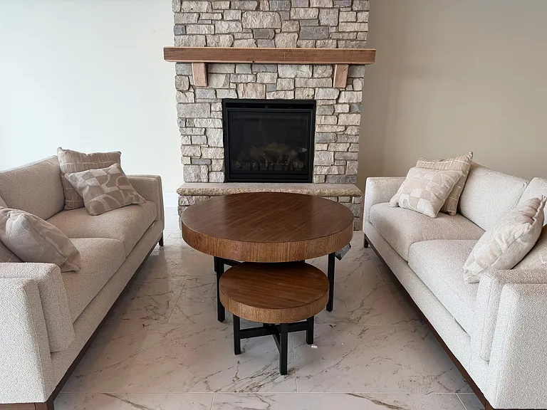 Red Earth Apartments- On Lake Butte Des Morts — Photo 9