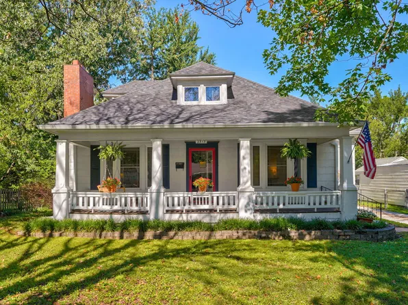 2313 N Johnston Avenue, Springfield, MO 65803