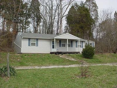 1st image of 560 Countryman Ln