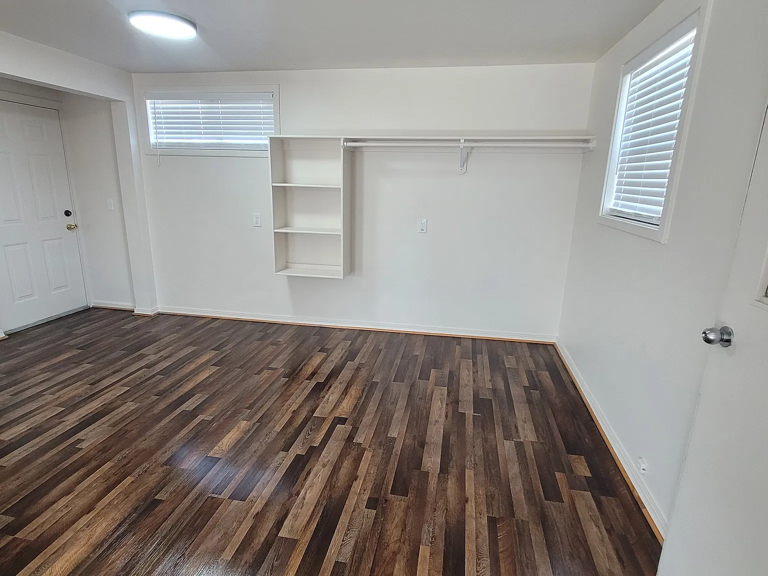 Studio, $925 — Photo 3