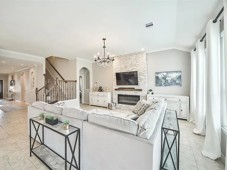 8510 Brinklow Point Dr — Photo 6