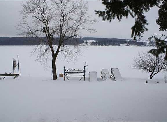 5th image of 4374 Lakeshore Dr