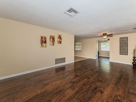 5th image of 1441 Brixton Ln