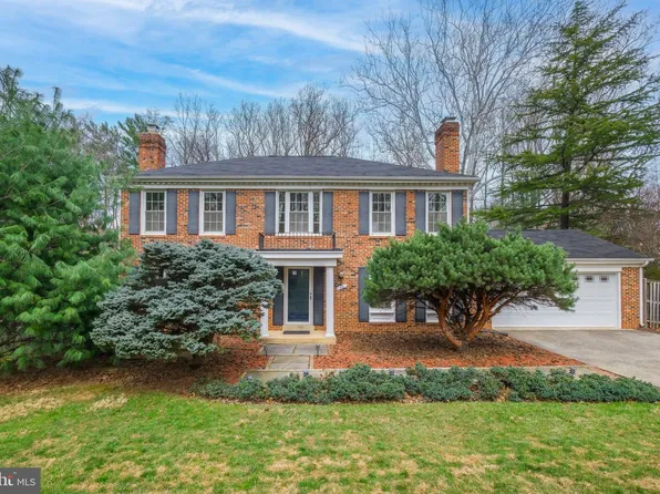 9 Trailridge Ct, Rockville, MD 20854