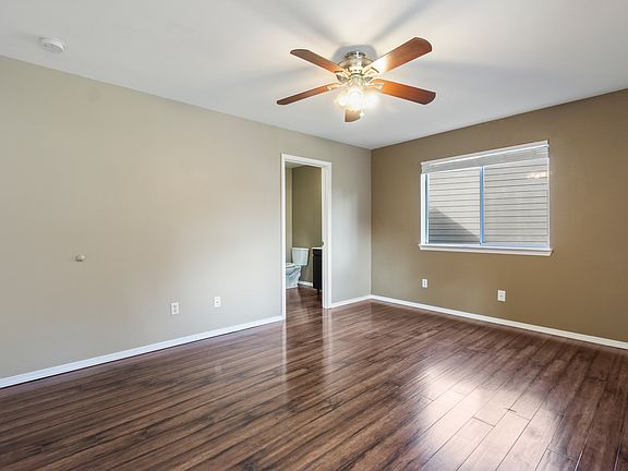 4th image of 23617 219th Pl SE