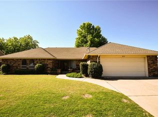 2322 Westwood Dr, Norman, OK 73069