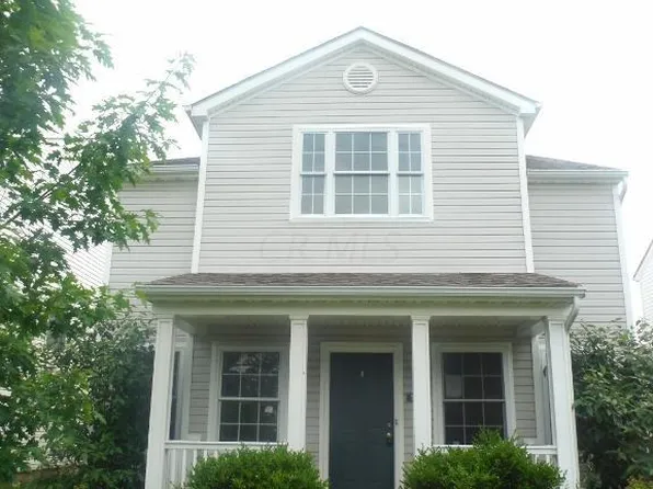 5870 Laughton Ln, Canal Winchester, OH 43110