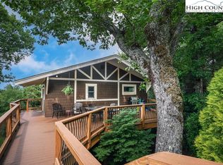 138 Azalea Ln, Blowing Rock, NC 28605