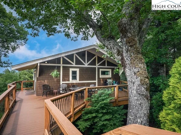 138 Azalea Lane, Blowing Rock, NC 28605