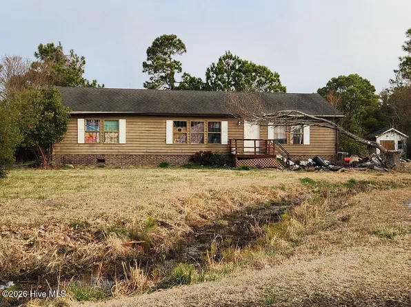 429 Sand Dollar Drive, Gloucester, NC 28528