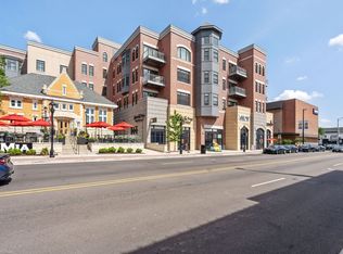 110 S Washington St #400, Naperville, IL 60540