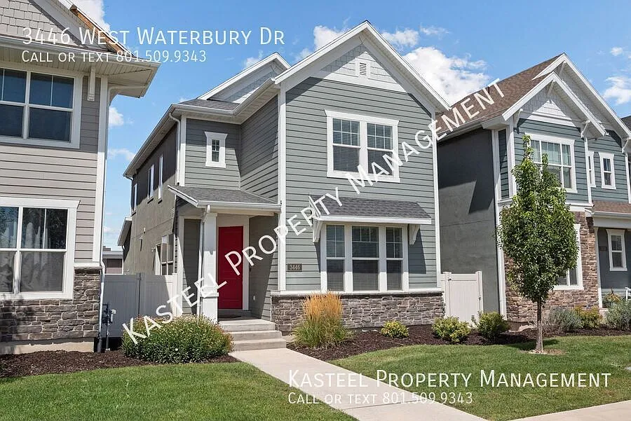 3446 W Waterbury Dr