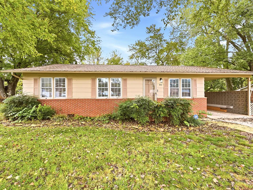 401 Delozier Ln