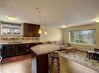 2308 W Wheeler St APT 3, Seattle, WA 98199