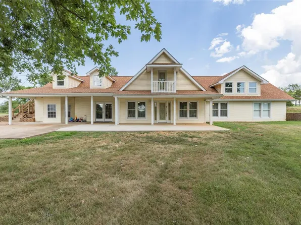 5536 Hillsboro Rd, Farmington, MO 63640