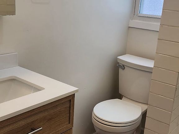 4th image of 2834 N Woodard St #C