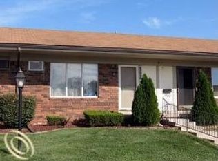 25226 Franklin Ter, South Lyon, MI