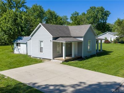 214 W 8th St, Eldon, MO, 65026