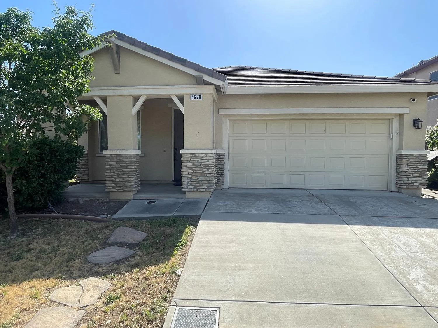 5678 La Casa Way photo 1