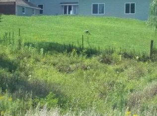 1908 155th St, Lowden, IA 52255