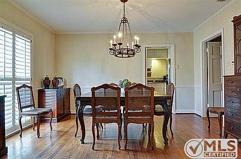 4th image of 4408 Stanhope Ave