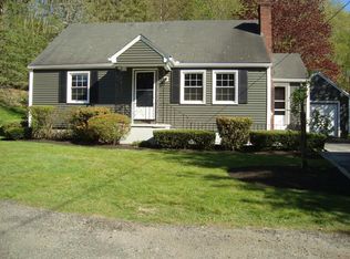 129 Main St, Douglas, MA 01516