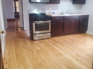 8526 S Saginaw Ave #2, Chicago, IL 60617
