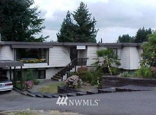 10702 86th Ave E #A & B, Puyallup, WA