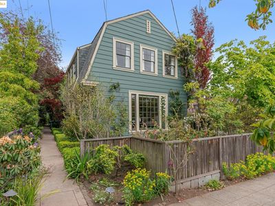 2815 Piedmont Ave, Berkeley, CA, 94705