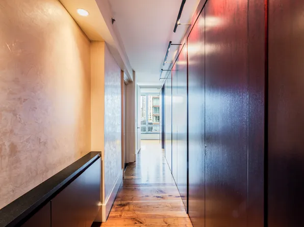 10 Little West Street 16A image 3 of 10