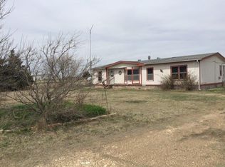 505 Cletus Dr, Victoria, KS 67671