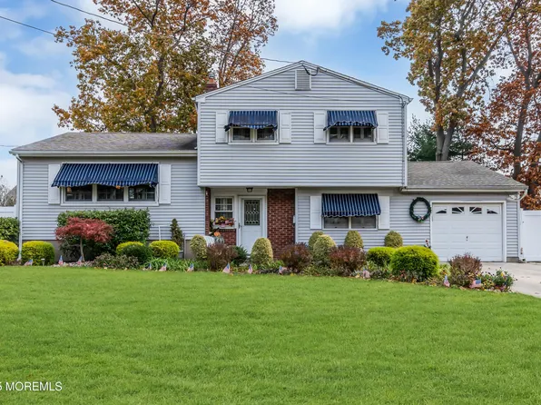 39 Bayberry Lane, Middletown, NJ 07748
